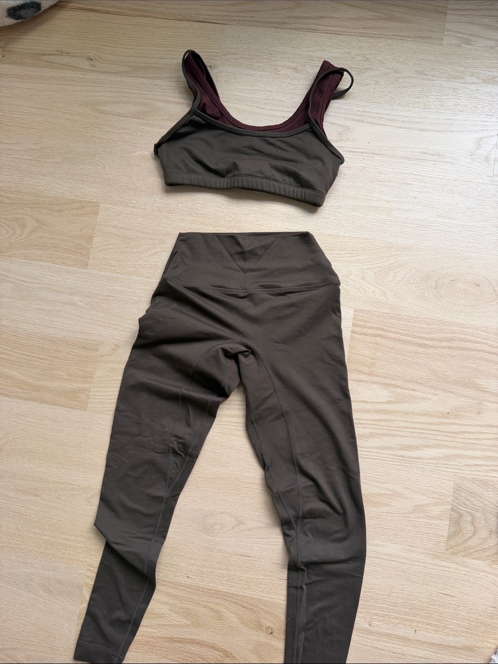 SET ACTIVE formcloud layered bra & leggings set - Picture 2 of 3